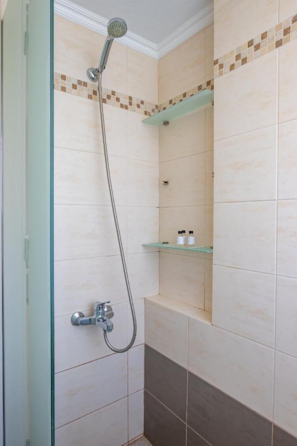 Mystique Apartment Karpathos Buitenkant foto